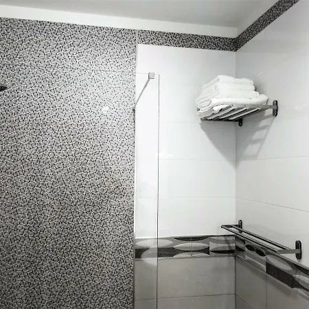 El Médano, New Apartment, 3 Bedrooms Apartamento El Médano