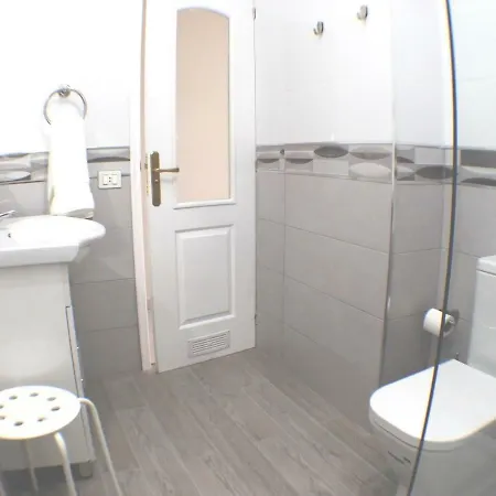 El Medano, New Apartment, 3 Bedrooms Apartment El Medano (Tenerife)